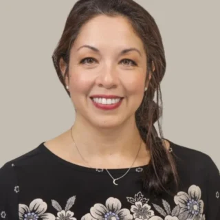 Cynthia Venecia, FNP
